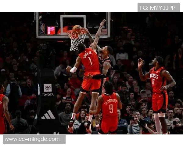 香波特称赞安芬尼西蒙斯为年轻版利拉德得分方式极其相似